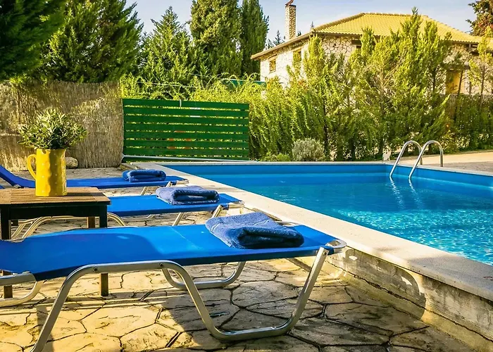 Fuoco, A Luxury With Private Pool, 10 Mins Drive From The Villa