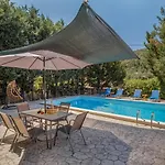 Fuoco, A Luxury With Private Pool, 10 Mins Drive From The Villa *
