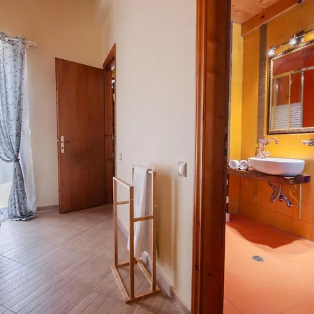 Fuoco, Lefkas G-villas, A Luxury With Private Pool, 10 Mins Drive From The * Marandokhórion
